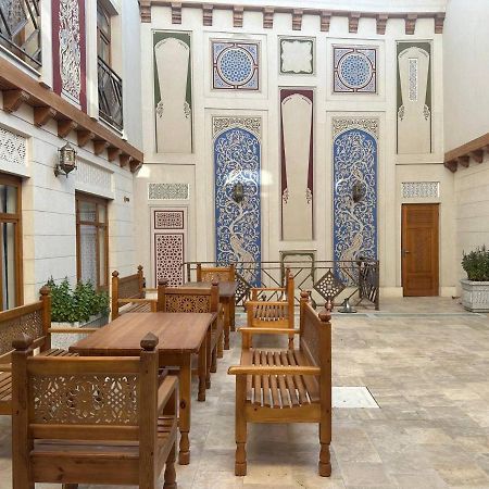 Antique Hotel Imran Bucara Exterior foto