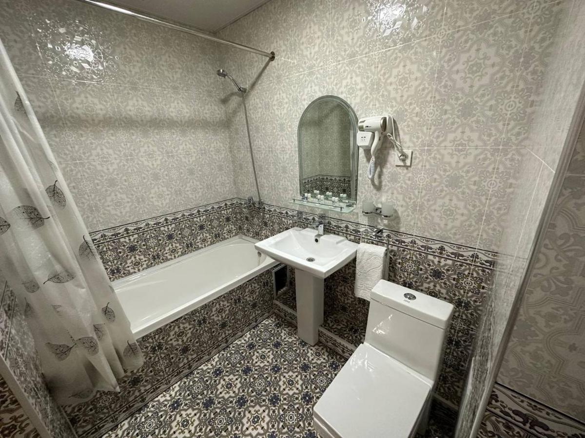 Antique Hotel Imran Bucara Exterior foto