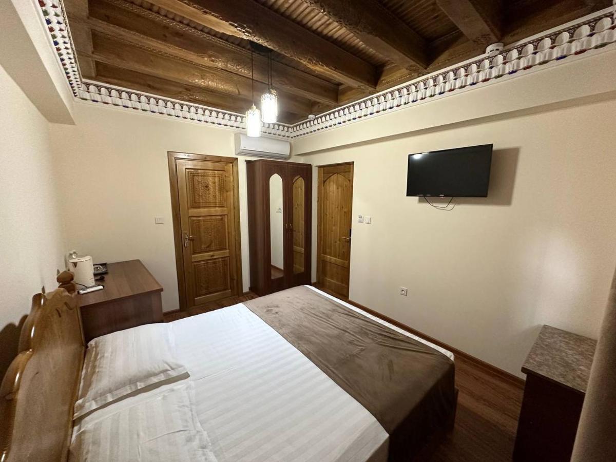 Antique Hotel Imran Bucara Exterior foto