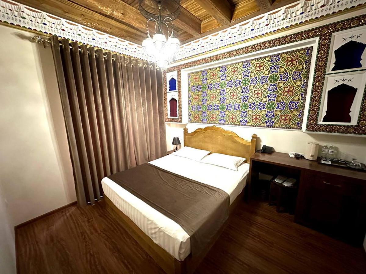Antique Hotel Imran Bucara Exterior foto